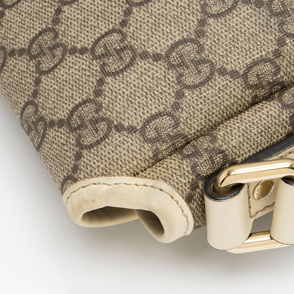 Gucci GG Supreme Flap Small Messenger (SHF-XsPMVv)
