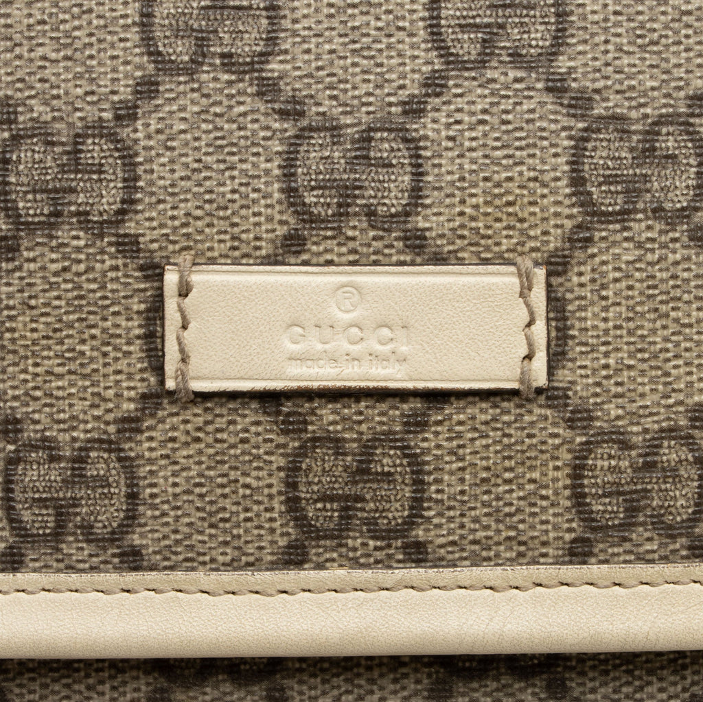 Gucci GG Supreme Flap Small Messenger (SHF-XsPMVv)