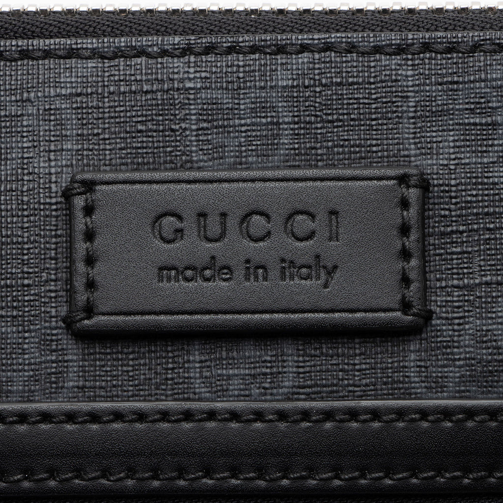Gucci GG Supreme Small Messenger