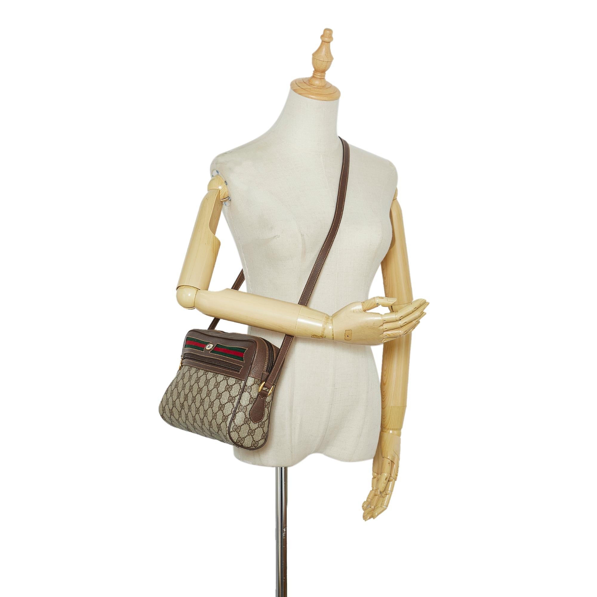 Gucci GG Supreme Web Crossbody (SHG-Dazr8b)