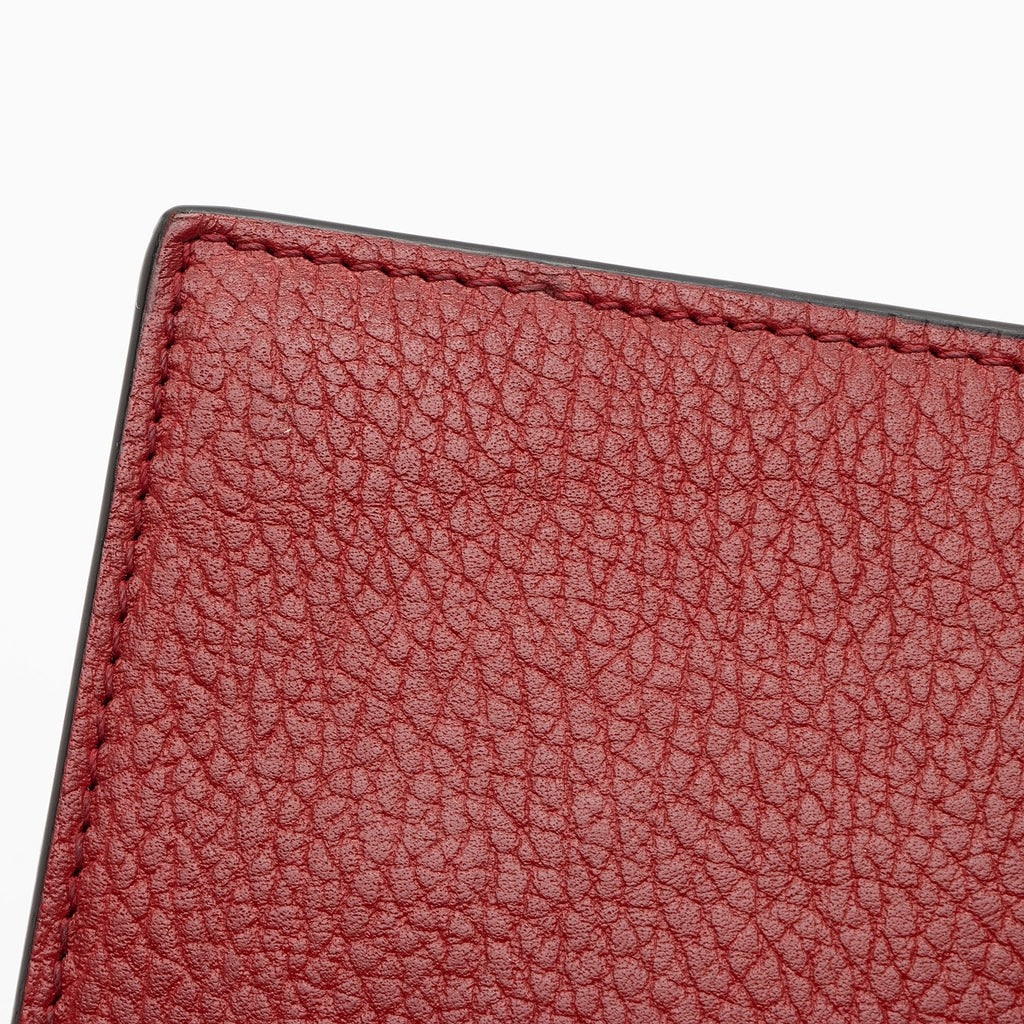 Gucci Grained Calfskin Interlocking G Chain Wallet