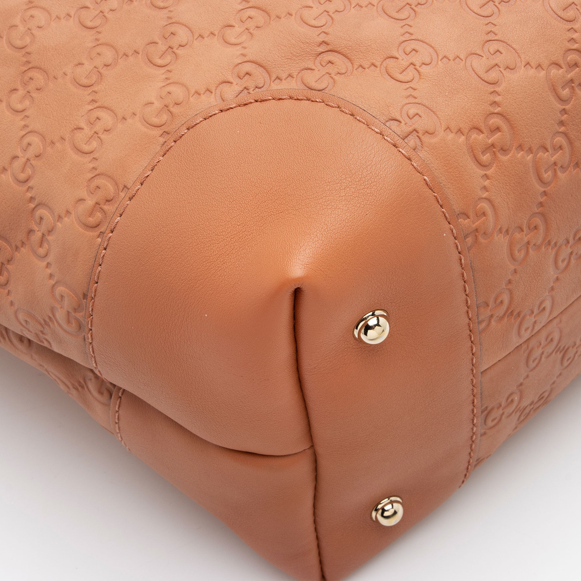 Gucci Guccissima Leather Heart Bit Charm Medium Tote