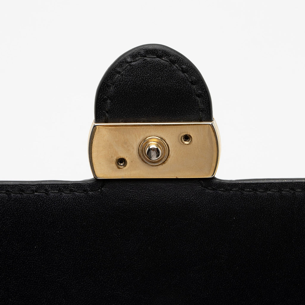 Gucci Guccissima Leather Interlocking G Chain Wallet (SHF-QK9Cxy)