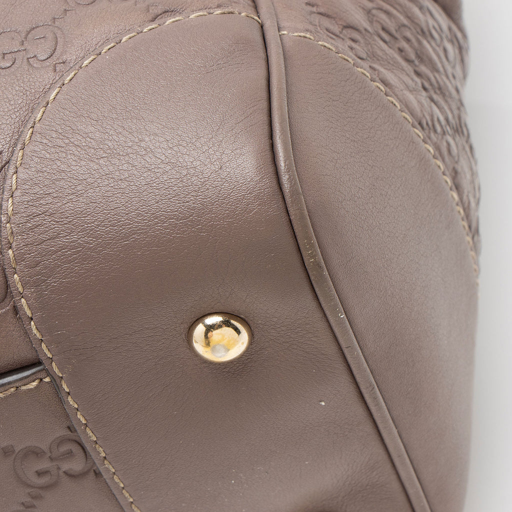 Gucci Guccissima Leather Mayfair Medium Tote