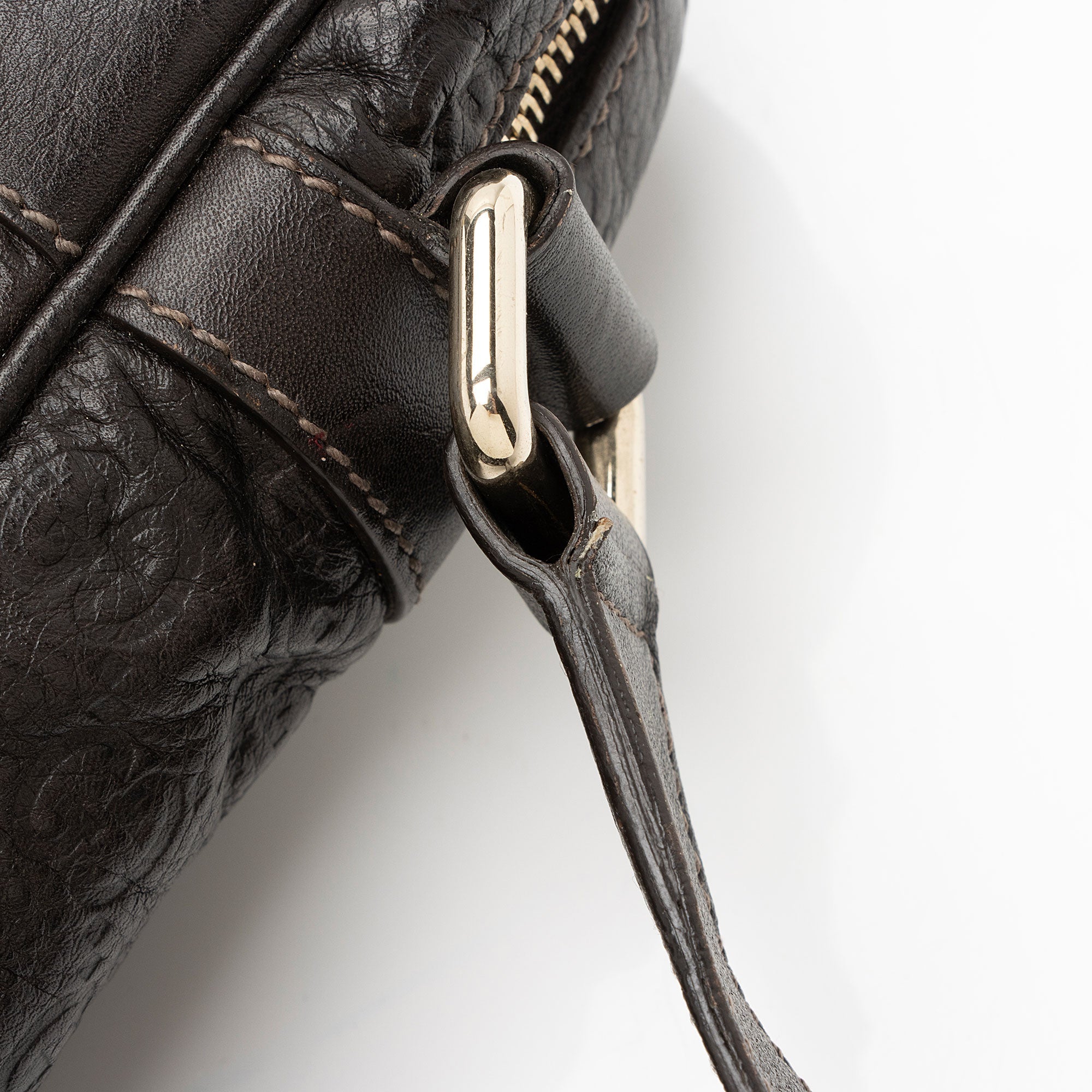 Gucci Guccissima Leather Medium Messenger (SHF-miYj5L)