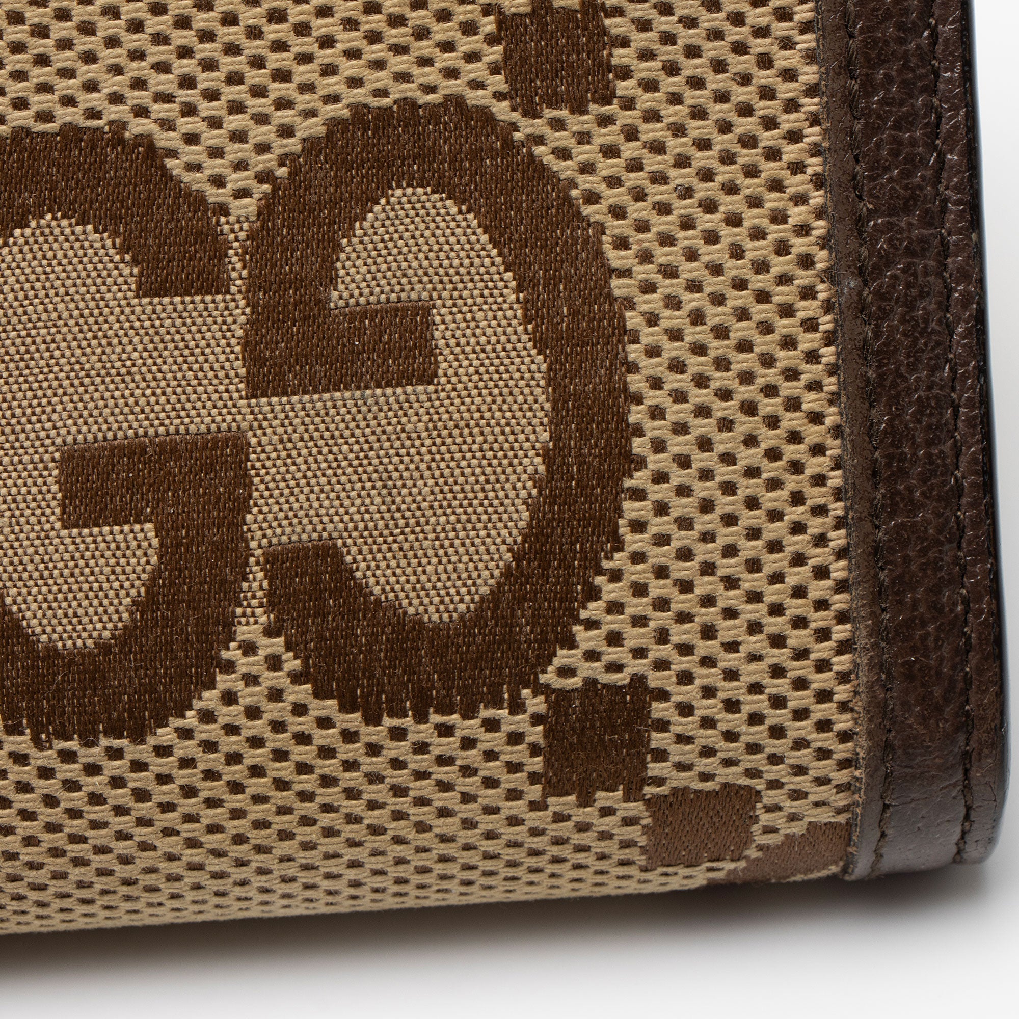 Gucci Jumbo GG Canvas Bamboo Diana Card Case