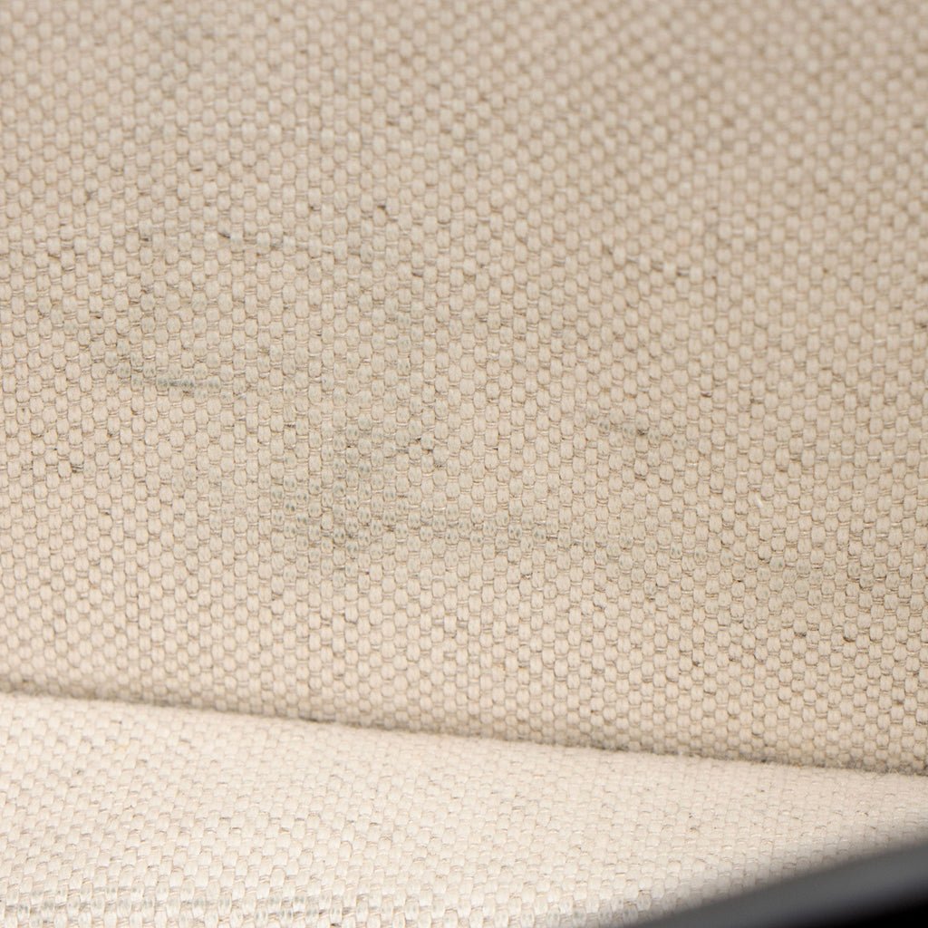 Gucci Jumbo GG Canvas Mini Messenger