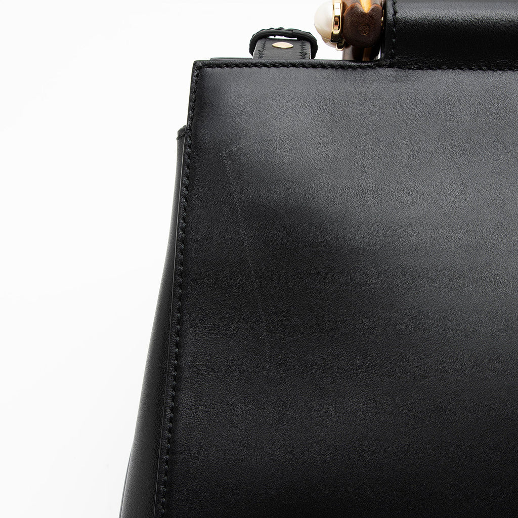Gucci Leather Bamboo Nymphaea Small Top Handle (SHF-lcy8Sb)