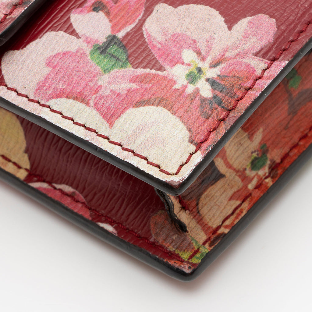 Gucci Leather Blooms Interlocking GG Wallet on Chain (SHF-dj50gX)