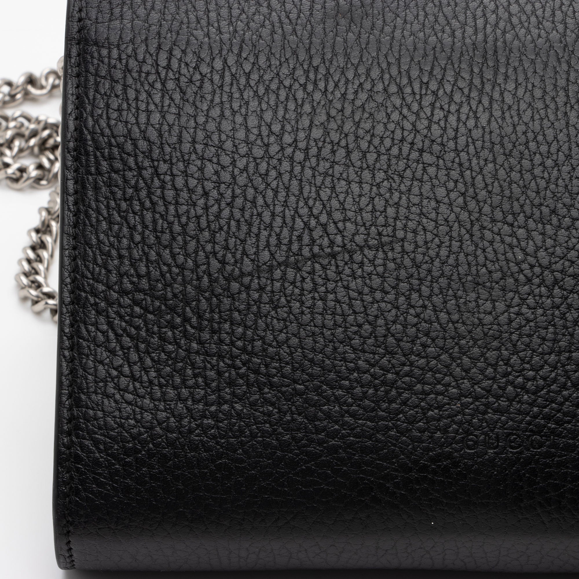 Gucci Leather Crystal Dionysus Chain Wallet (SHF-fJzaNK)