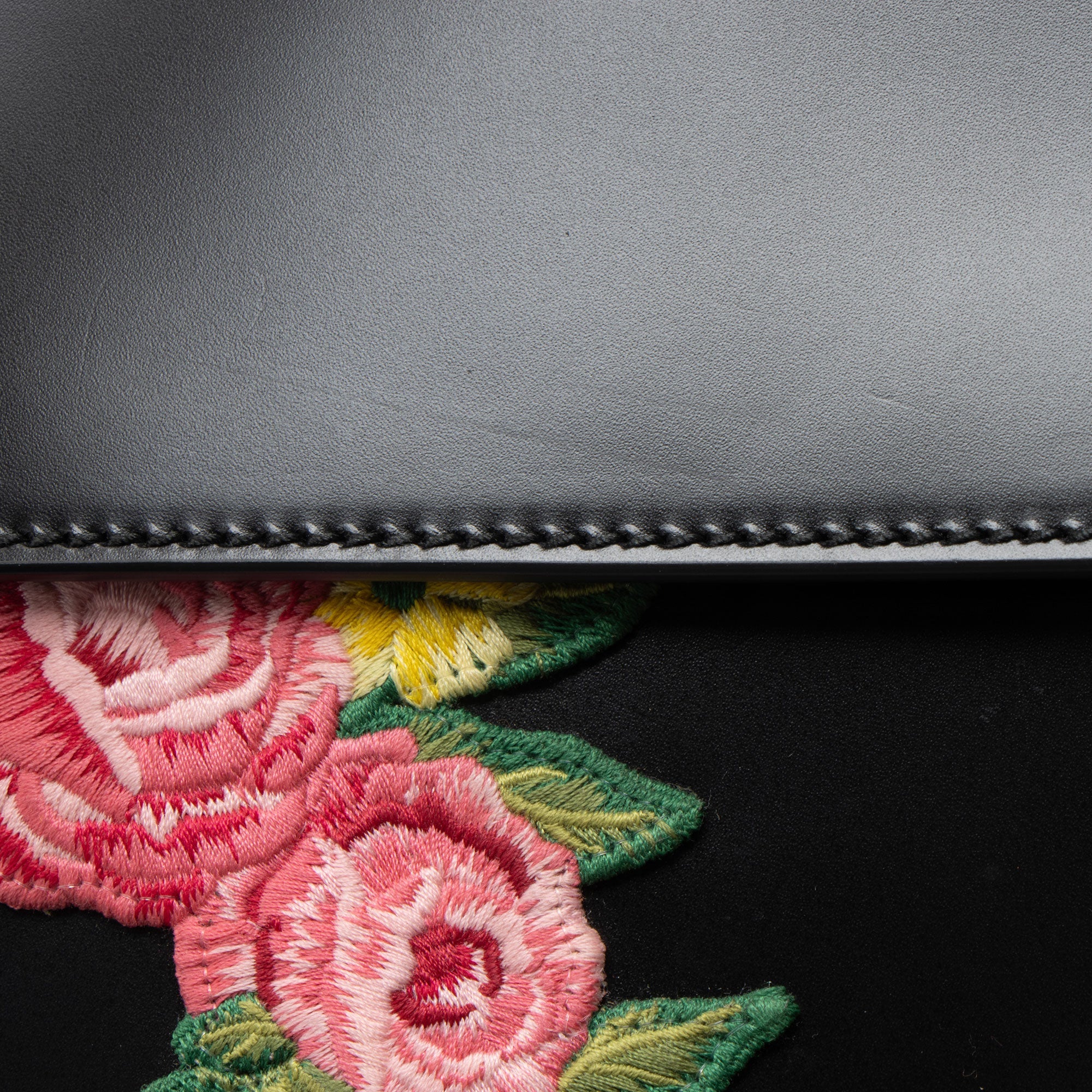 Gucci Leather Embroidered Studded Blind for Love Dionysus Small Shoulder Bag