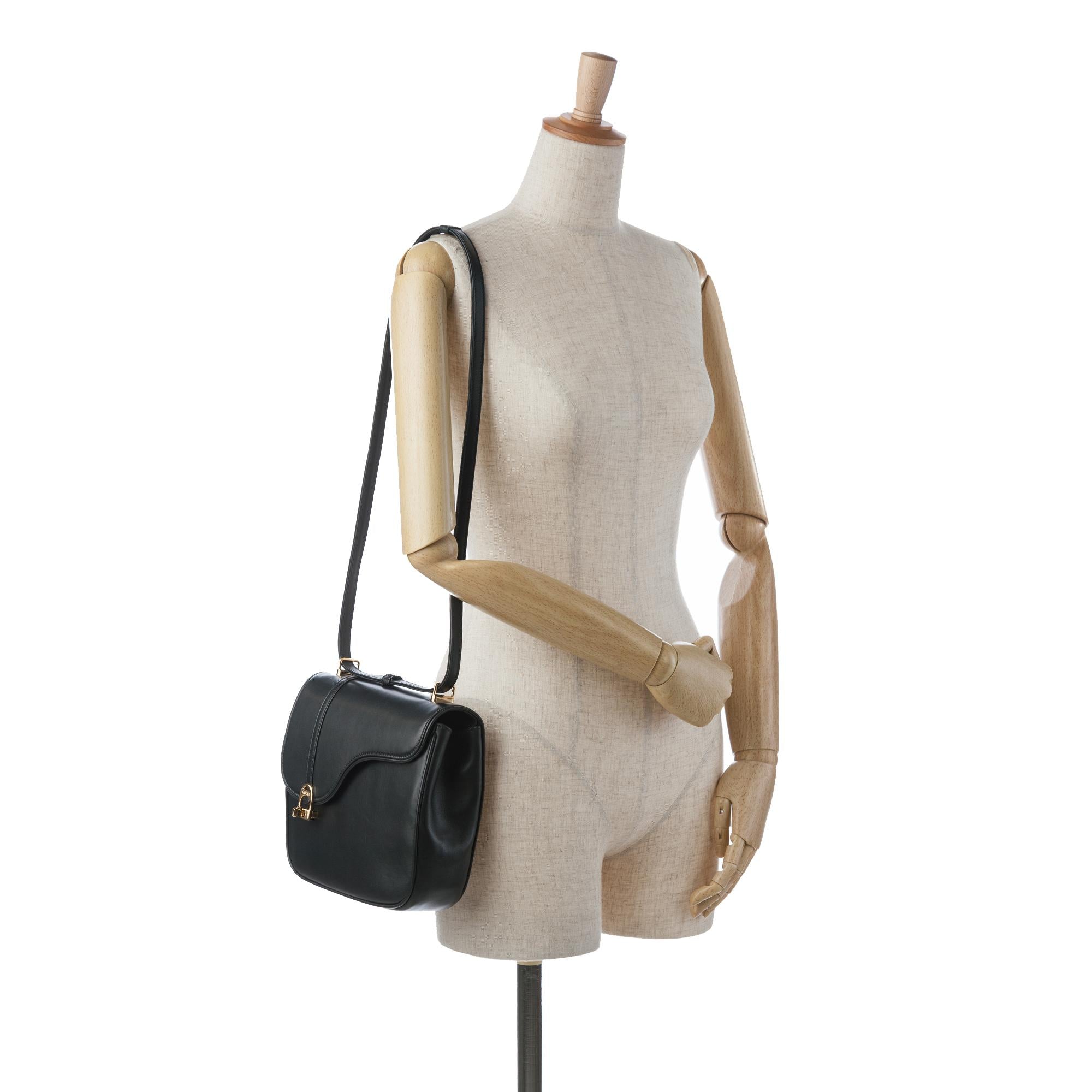Gucci Leather Equestrian Crossbody (SHG-QcHVyT)