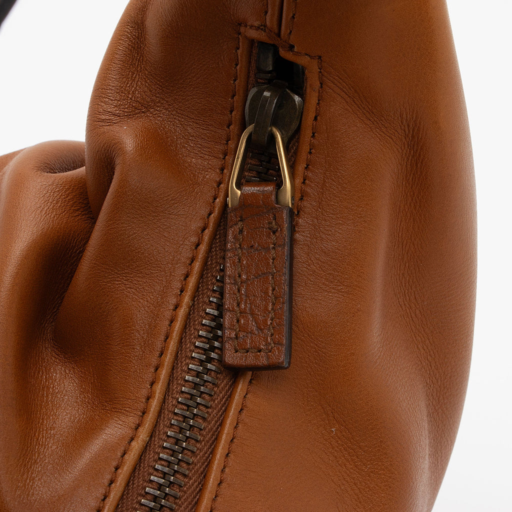Gucci Leather Horsebit Medium Hobo (SHF-WR9LR9)