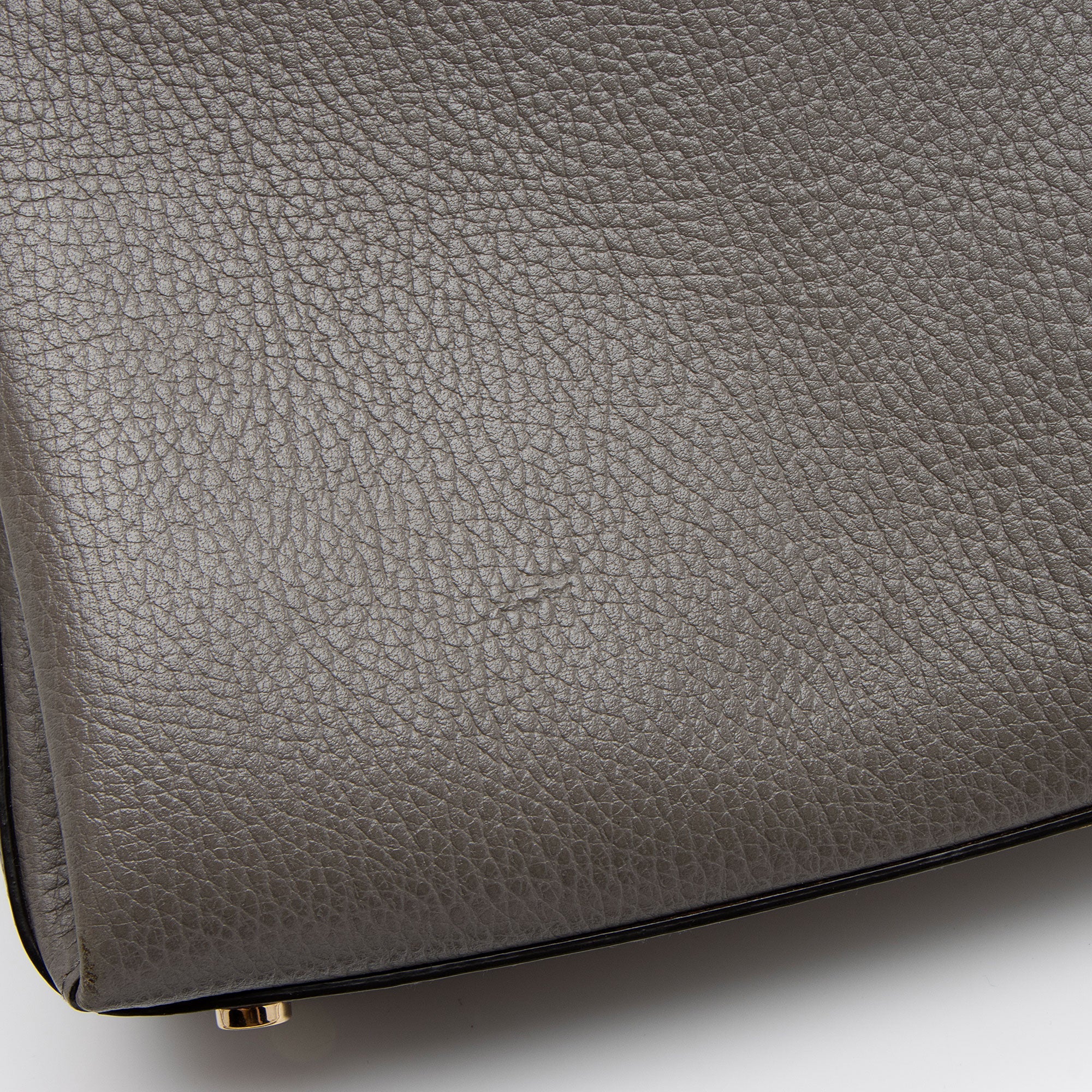 Gucci Leather Interlocking G Small Top Handle (SHF-ug7uku)