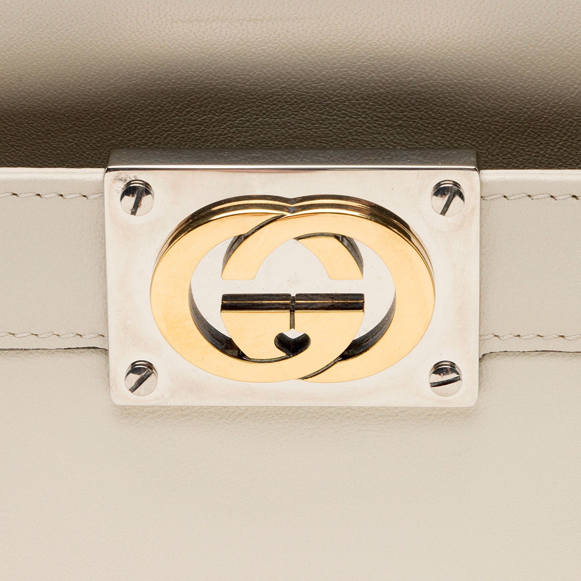 Gucci Calfskin Interlocking G Top Handle Bag (SHF-sjQV4q)
