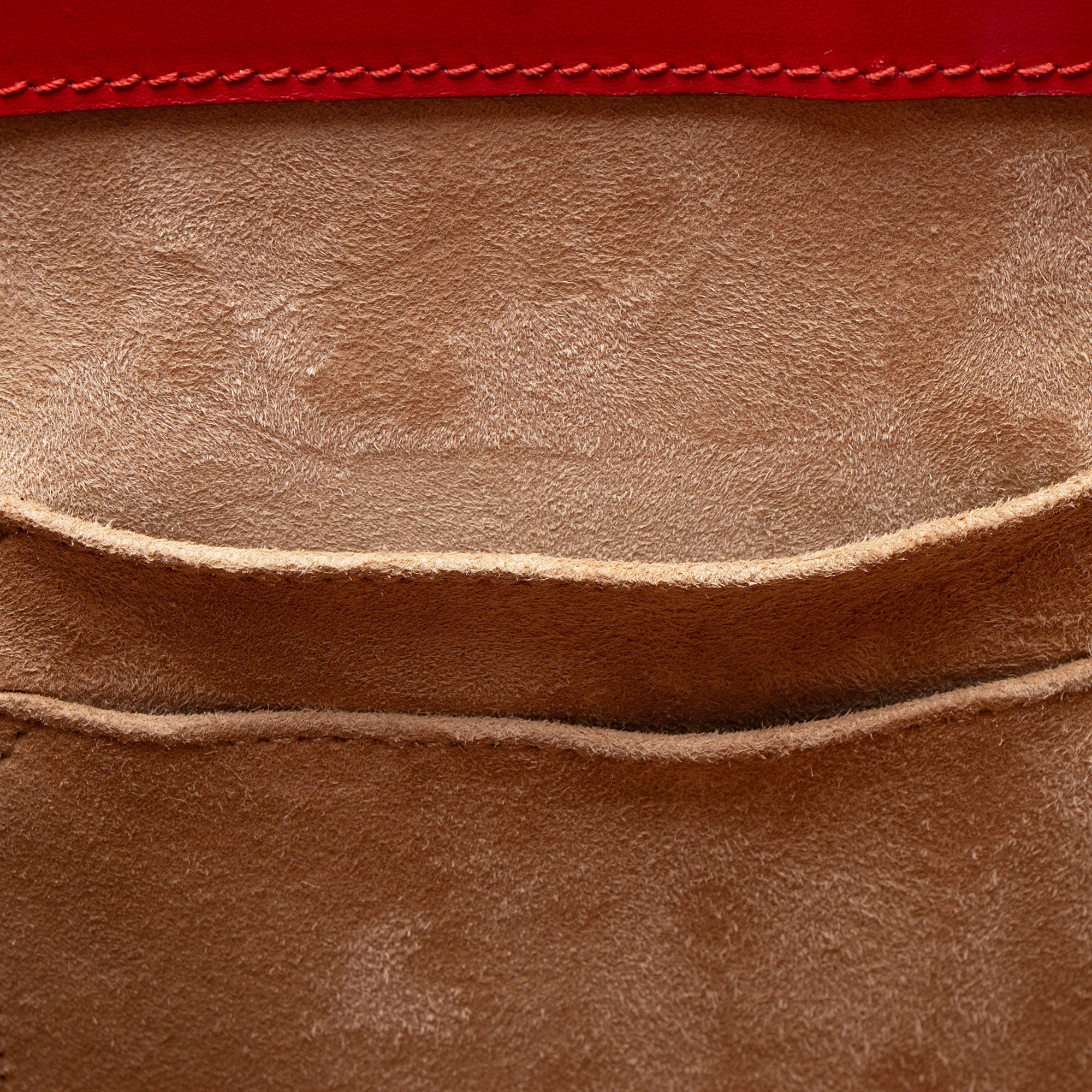 Gucci Leather Sylvie Medium Top Handle