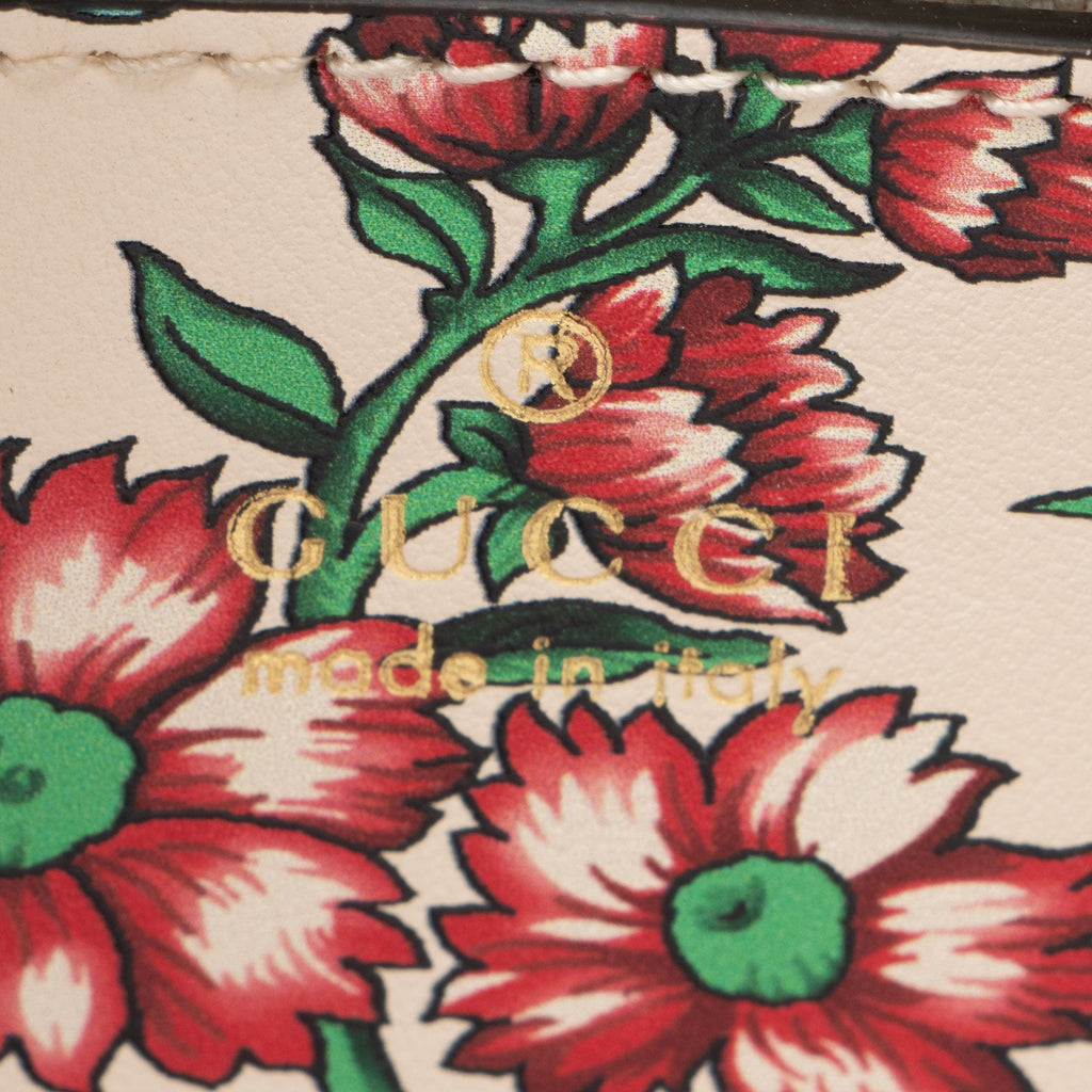Gucci Matelasse Leather Brit Roses Interlocking G Heart Mini Shoulder Bag