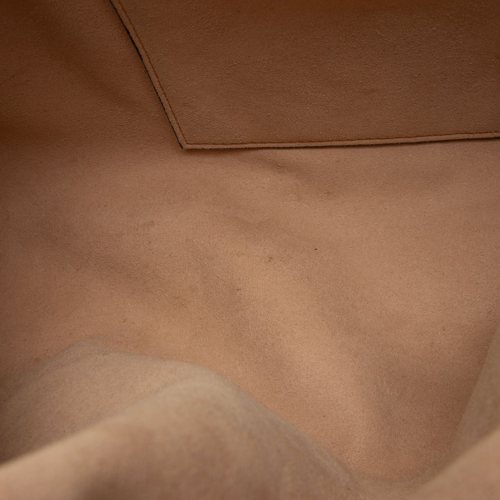 Gucci Matelasse Leather GG Marmont XL Flap Bag