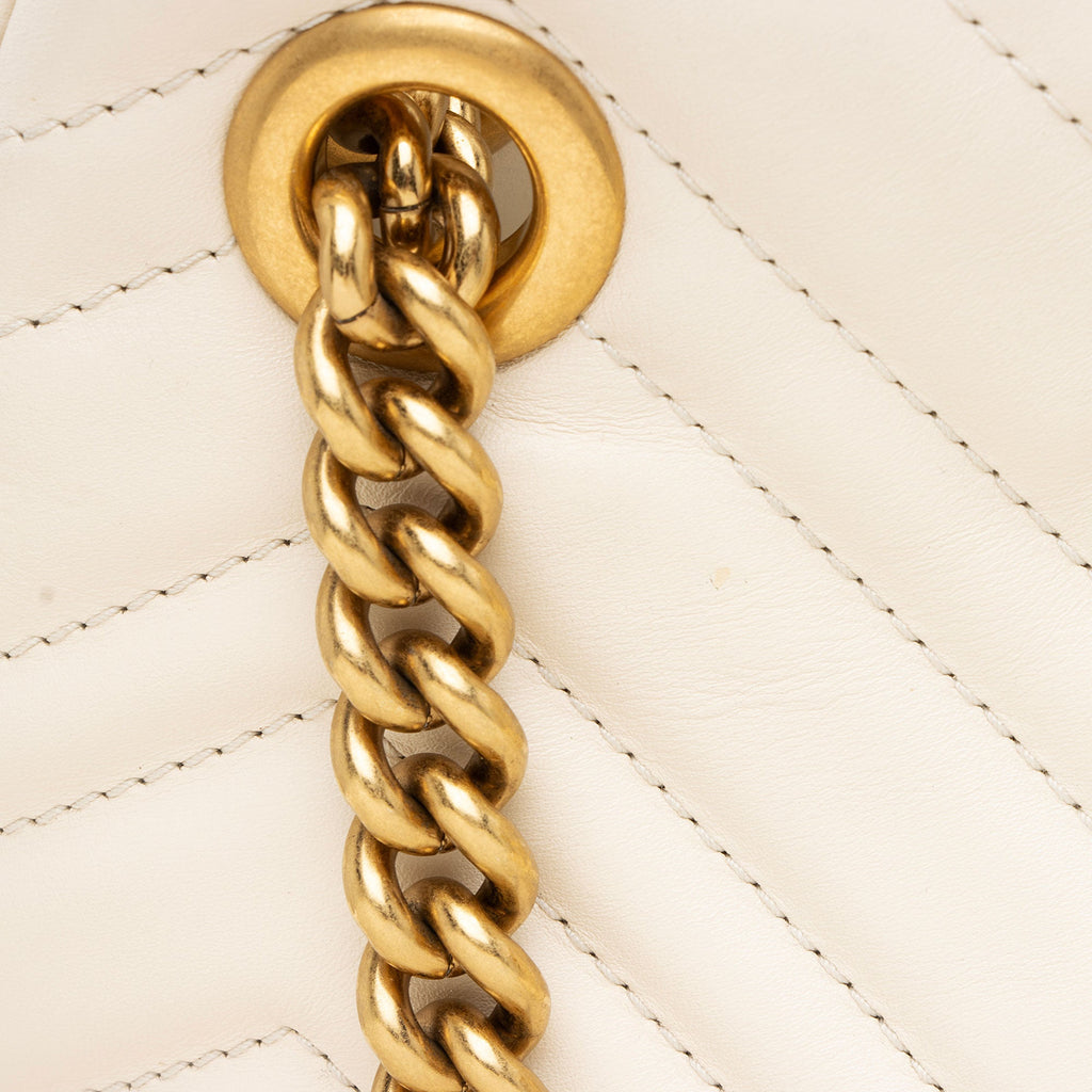 Gucci Matelasse Leather GG Marmont Medium Chain Shoulder Bag