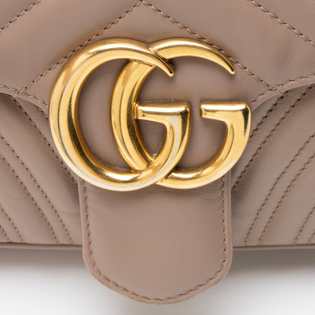Gucci Matelasse Leather GG Marmont Medium Flap Bag