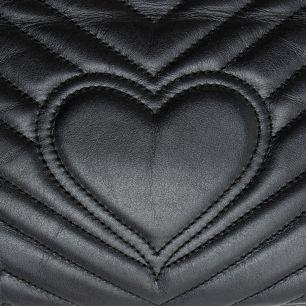 Gucci Matelasse Leather GG Marmont Medium Flap Bag