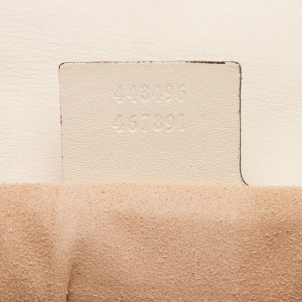 Gucci Matelasse Leather GG Marmont Medium Shoulder Bag (SHF-vZzq6k)