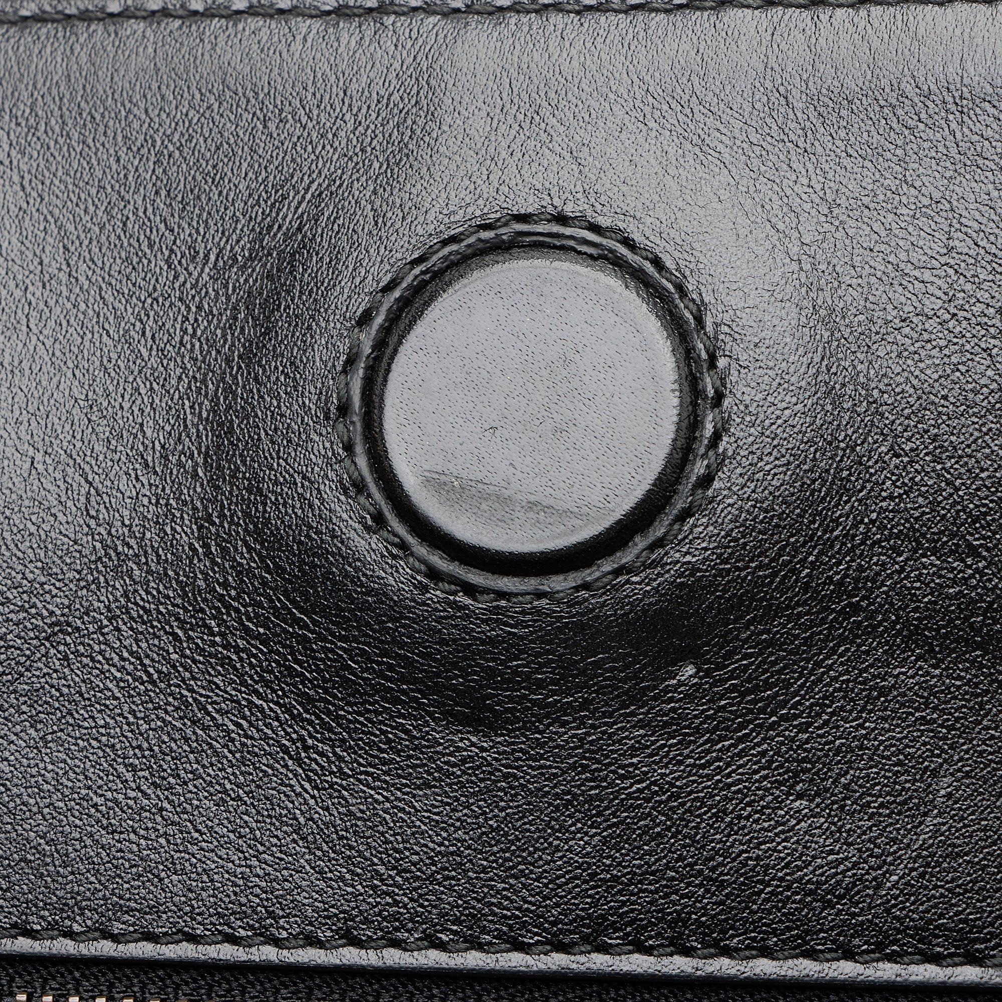 Gucci Matelasse Leather GG Marmont Medium Slim Open Shoulder Bag