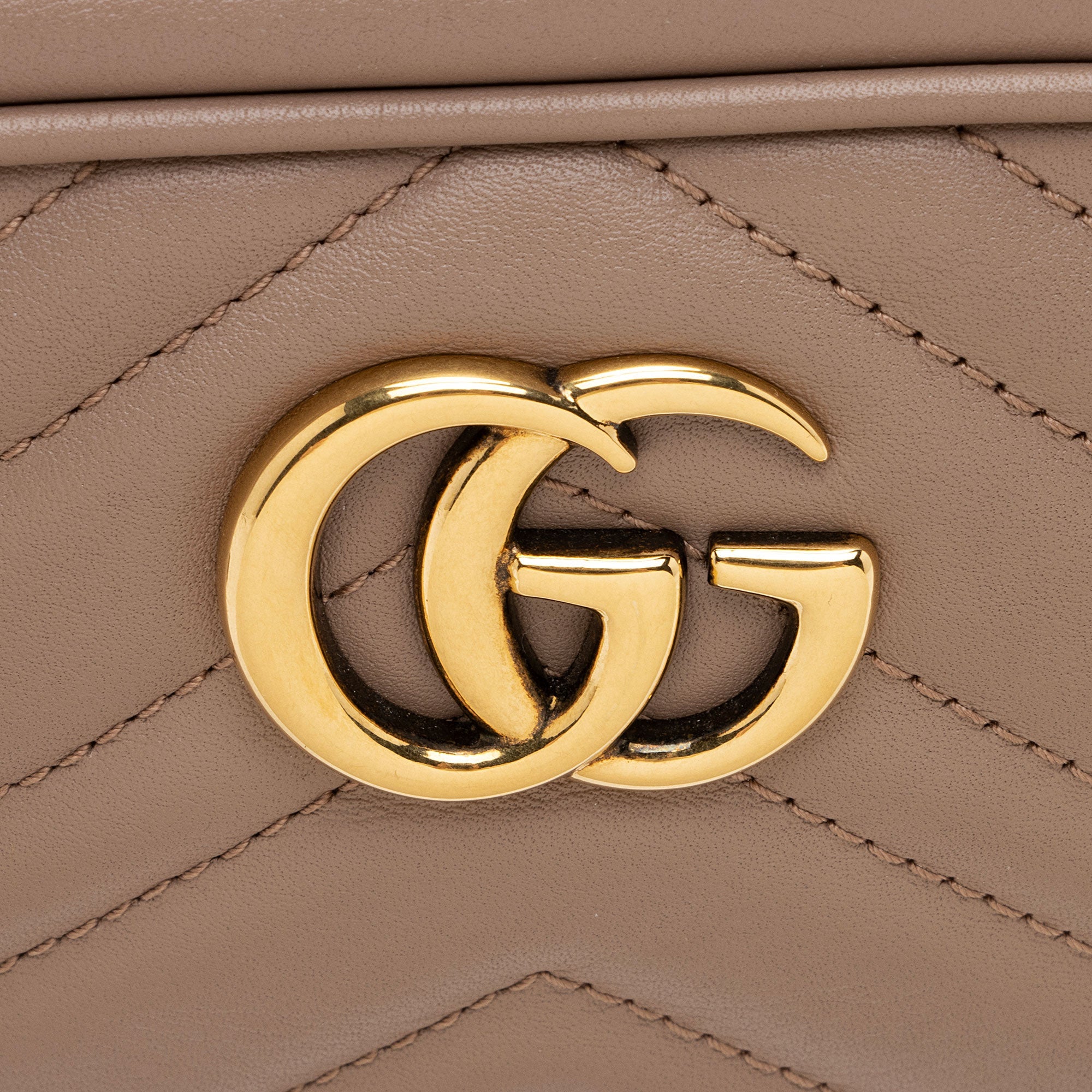Gucci Matelasse Leather GG Marmont Mini Bag (SHF-diq8aj)