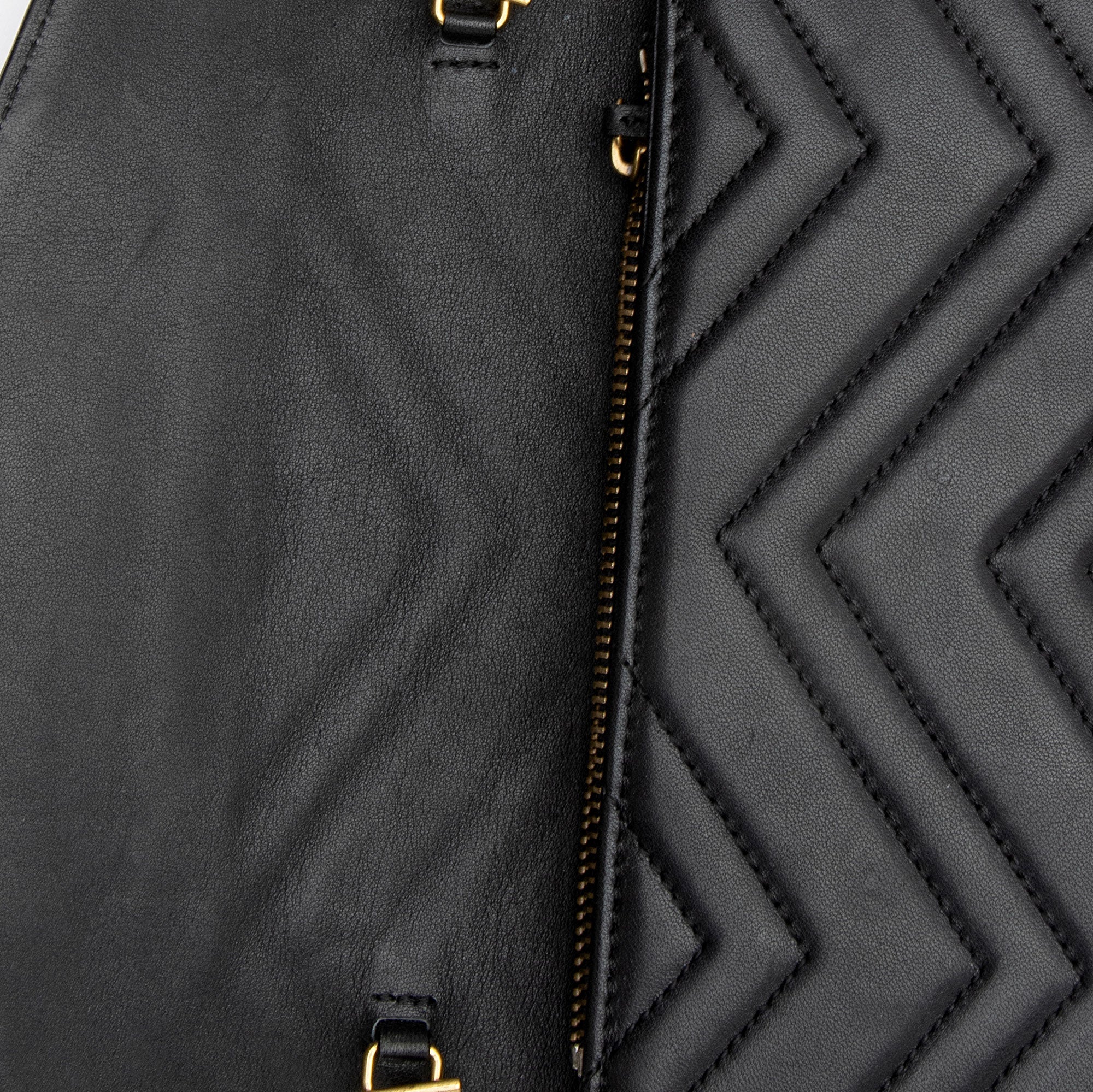 Gucci Matelasse Leather GG Marmont Mini Square Chain Bag (SHF-WW8qZG)