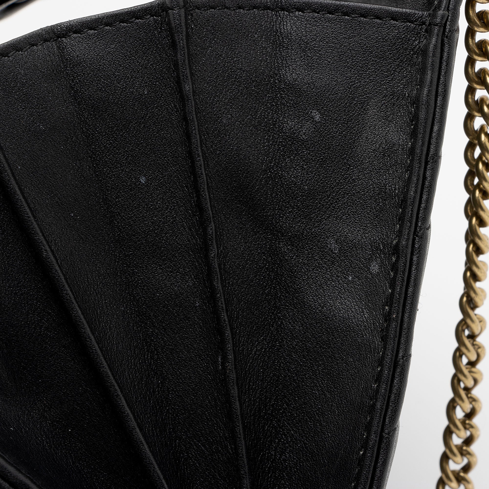 Gucci Matelasse Leather GG Marmont Mini Square Chain Bag (SHF-WW8qZG)