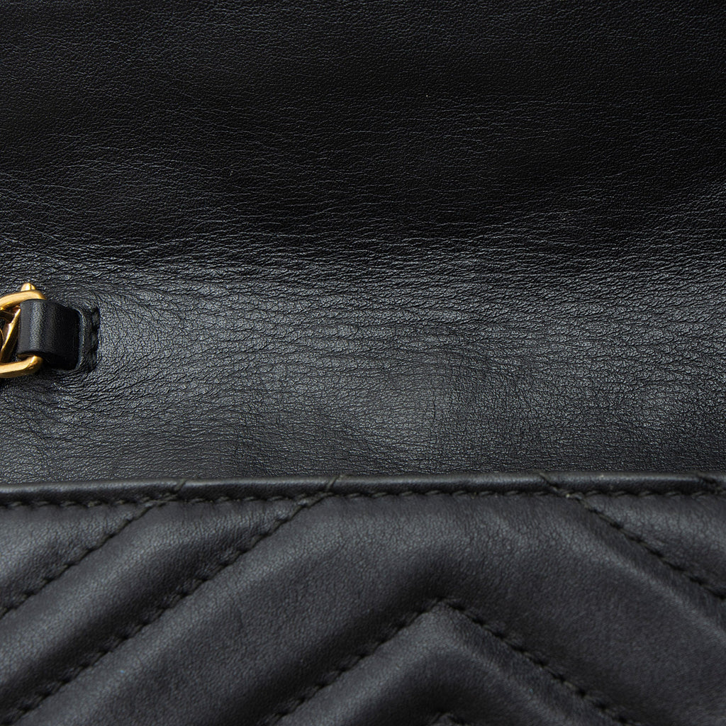Gucci Matelasse Leather GG Marmont Mini Flap Bag