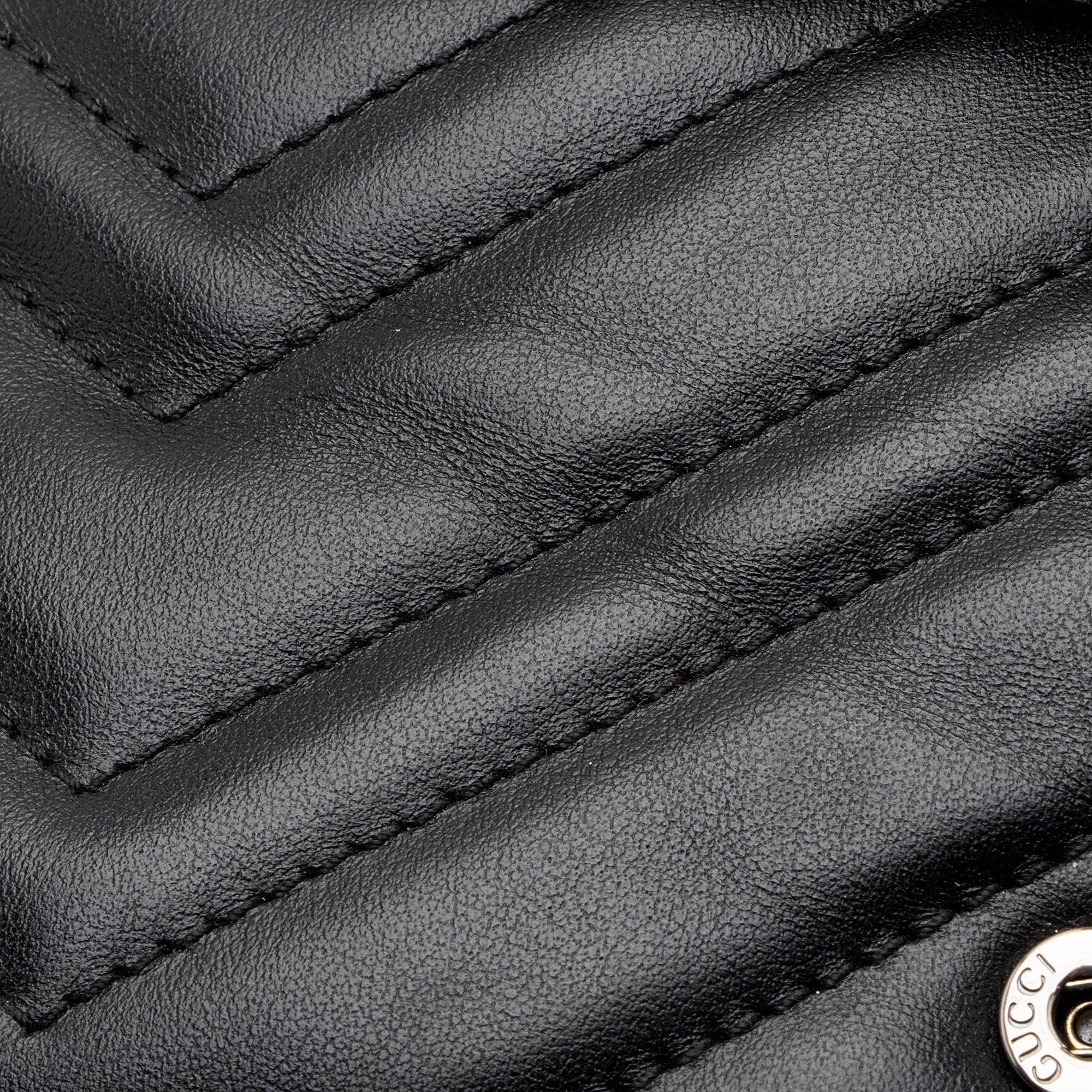 Gucci Matelasse Leather GG Marmont Monochrome Belt Bag (SHF-2itioi)