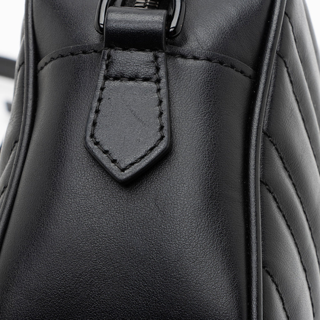 Gucci Matelasse Leather Monochrome GG Marmont Small Camera Bag