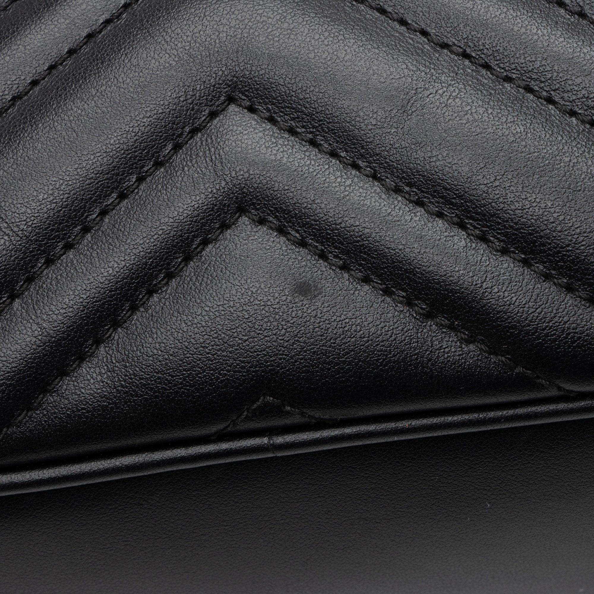 Gucci Matelasse Leather Monochrome GG Marmont Small Camera Bag