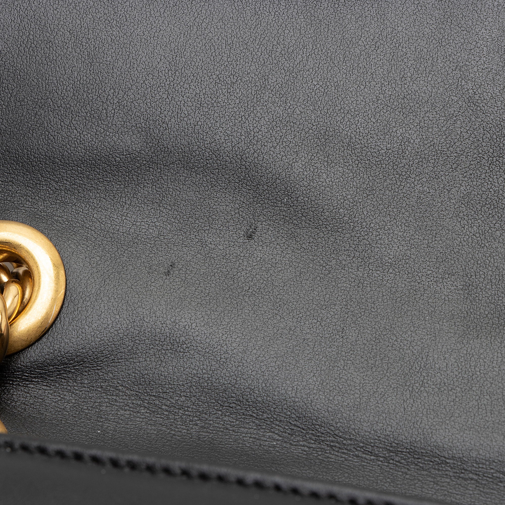 Gucci Matelasse Leather GG Marmont Small Flap Bag (SHF-Bvjama)