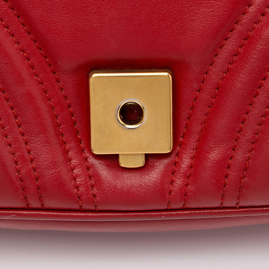 Gucci Matelasse Leather GG Marmont Small Flap Bag (SHF-X3SjWs)