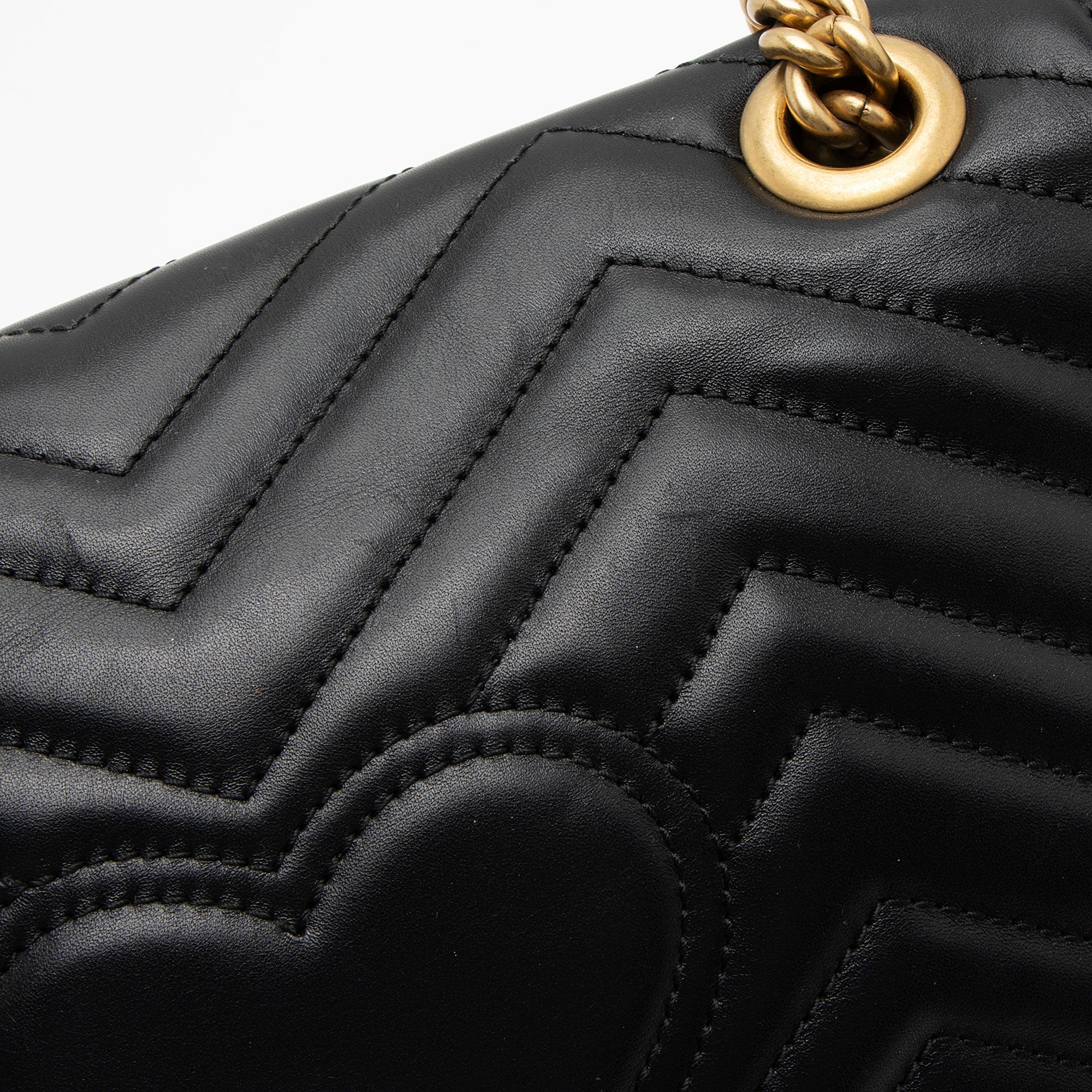 Gucci Matelasse Leather GG Marmont Small Flap Bag (SHF-PLODJy)