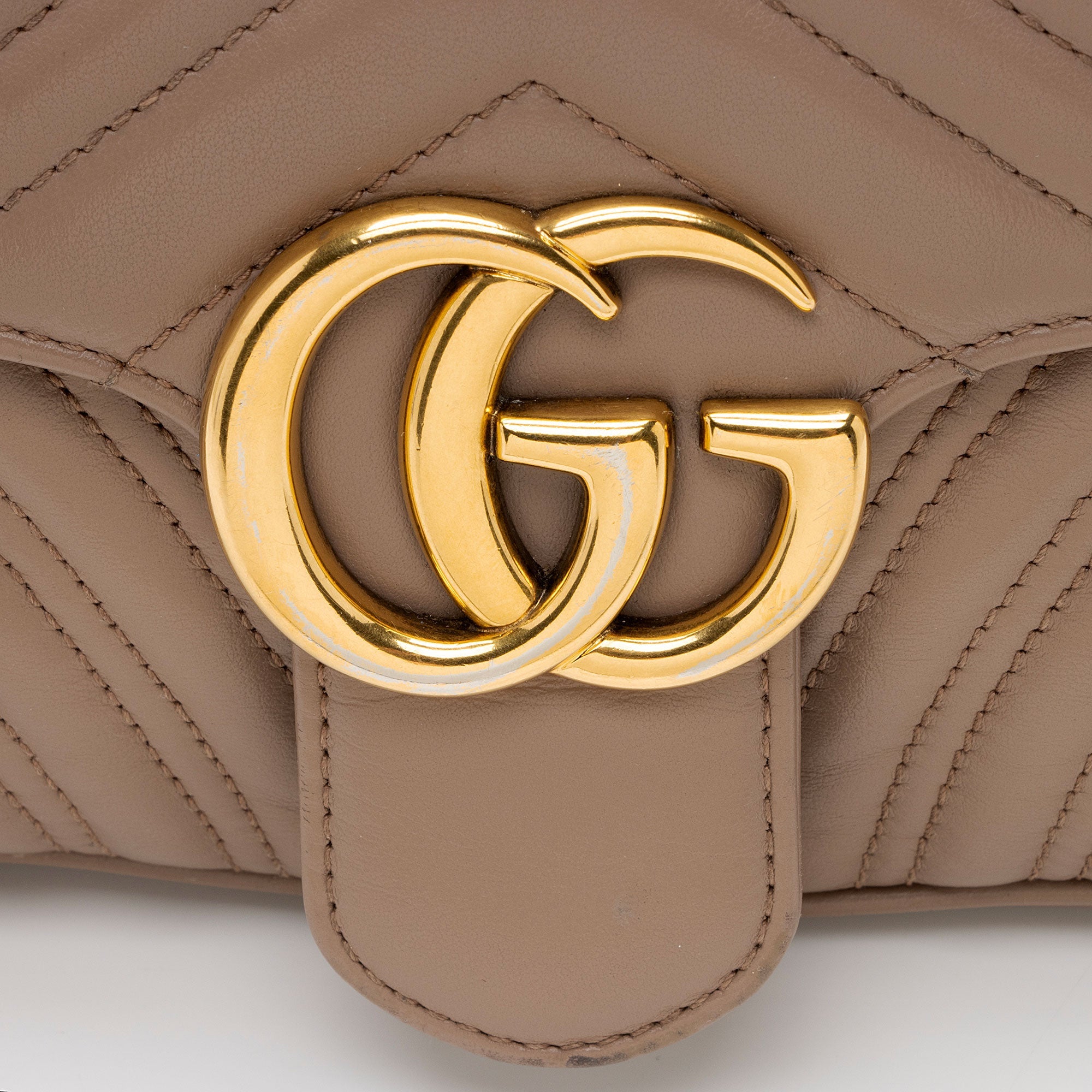Gucci Matelasse Leather GG Marmont Medium Flap Bag