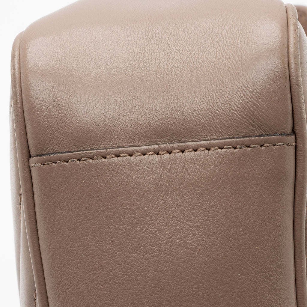 Gucci Matelasse Leather GG Marmont Medium Flap Bag