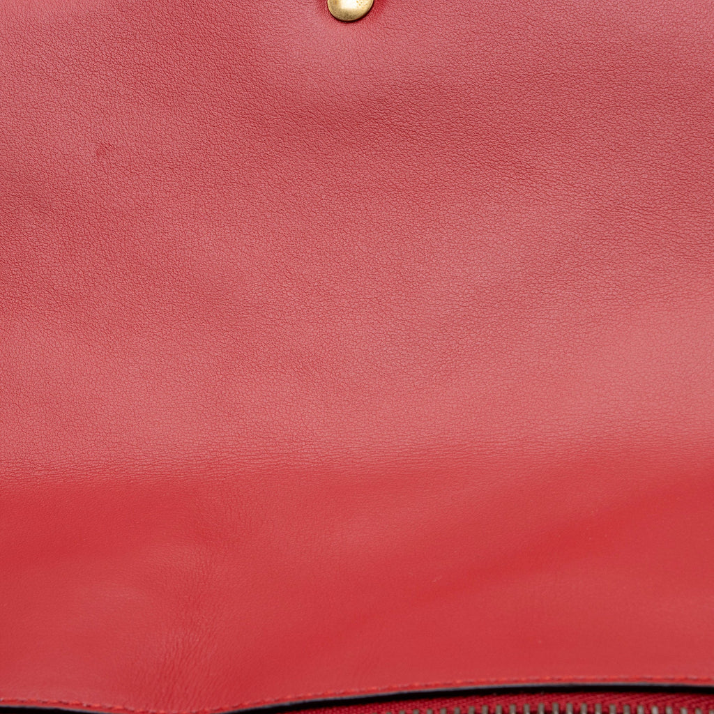 Gucci Matelasse Leather GG Marmont Small Bag (SHF-3fREDC)