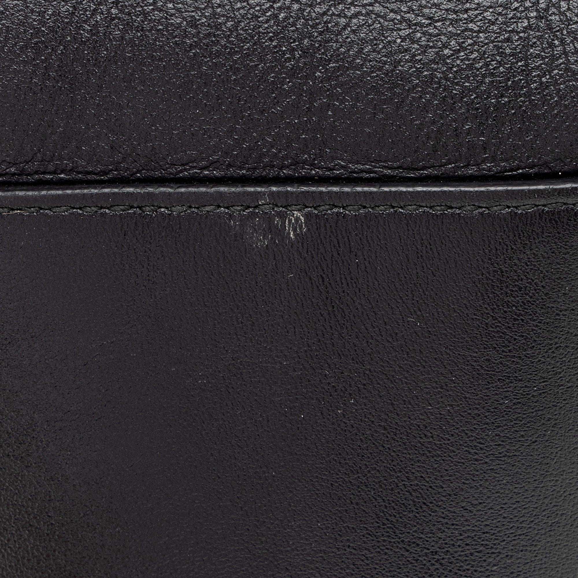 Gucci Matelasse Leather GG Marmont Small Top Handle Bag (SHF-GI9xgN)