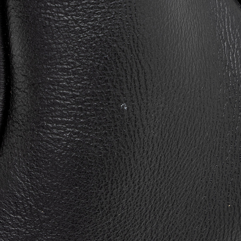 Gucci Matelasse Leather GG Marmont Small Top Handle Bag (SHF-GI9xgN)