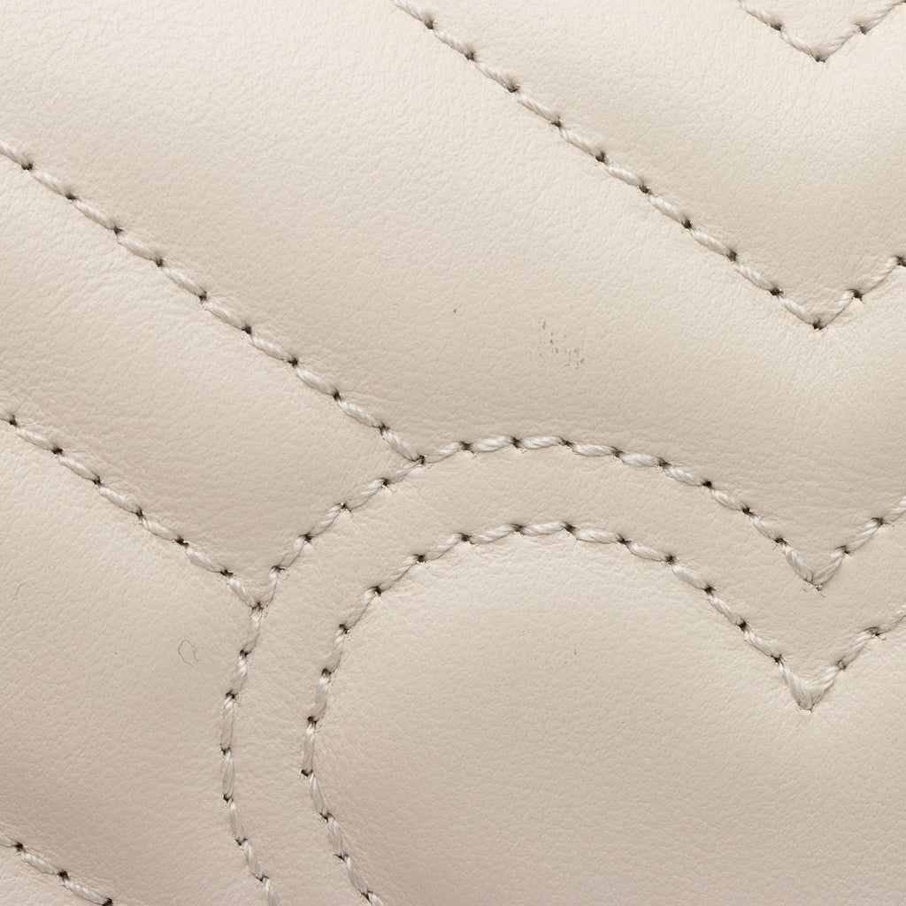 Gucci Matelasse Leather GG Marmont Super Mini Bag (SHF-dN0cWo)