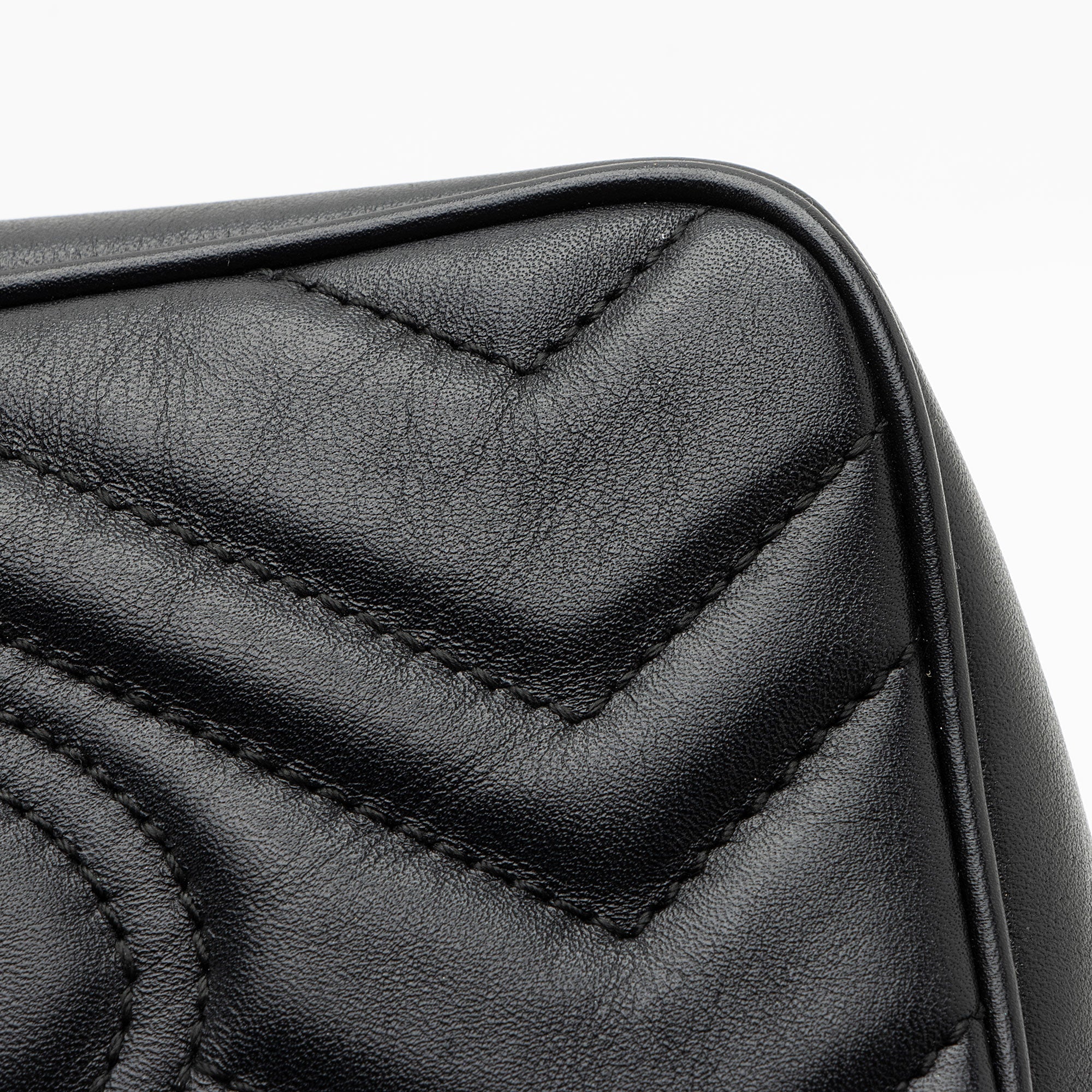Gucci Matelasse Leather GG Marmont Super Mini Flap Bag (SHF-vdHY2l)