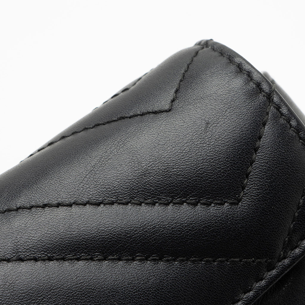 Gucci Matelasse Leather GG Marmont Super Mini Flap Bag (SHF-vdHY2l)