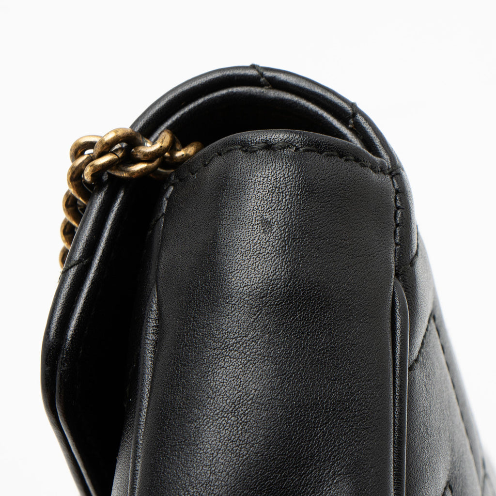 Gucci Matelasse Leather GG Marmont Super Mini Flap Bag (SHF-2hhN8g)