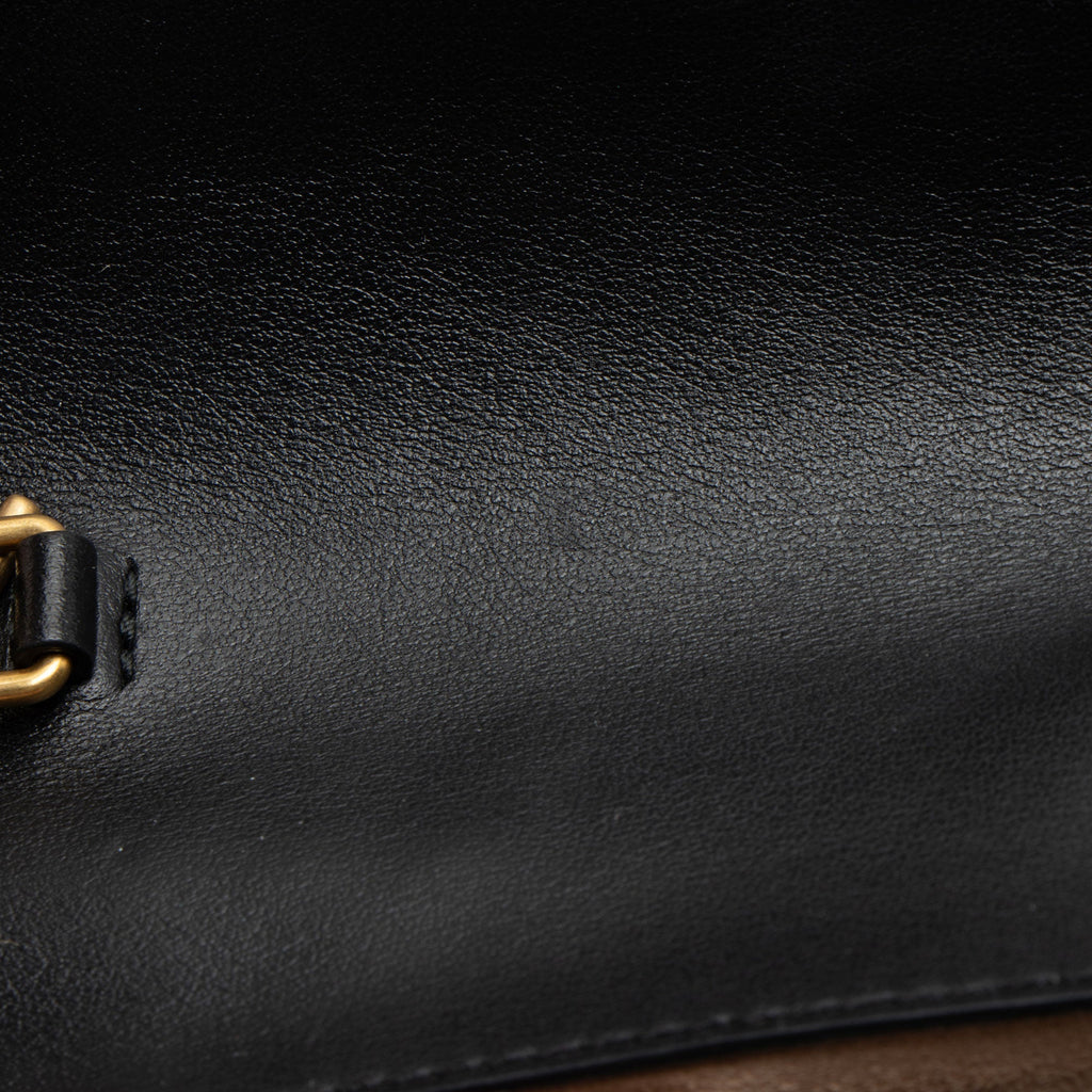 Gucci Matelasse Leather GG Marmont Super Mini Flap Bag (SHF-NshQsn)