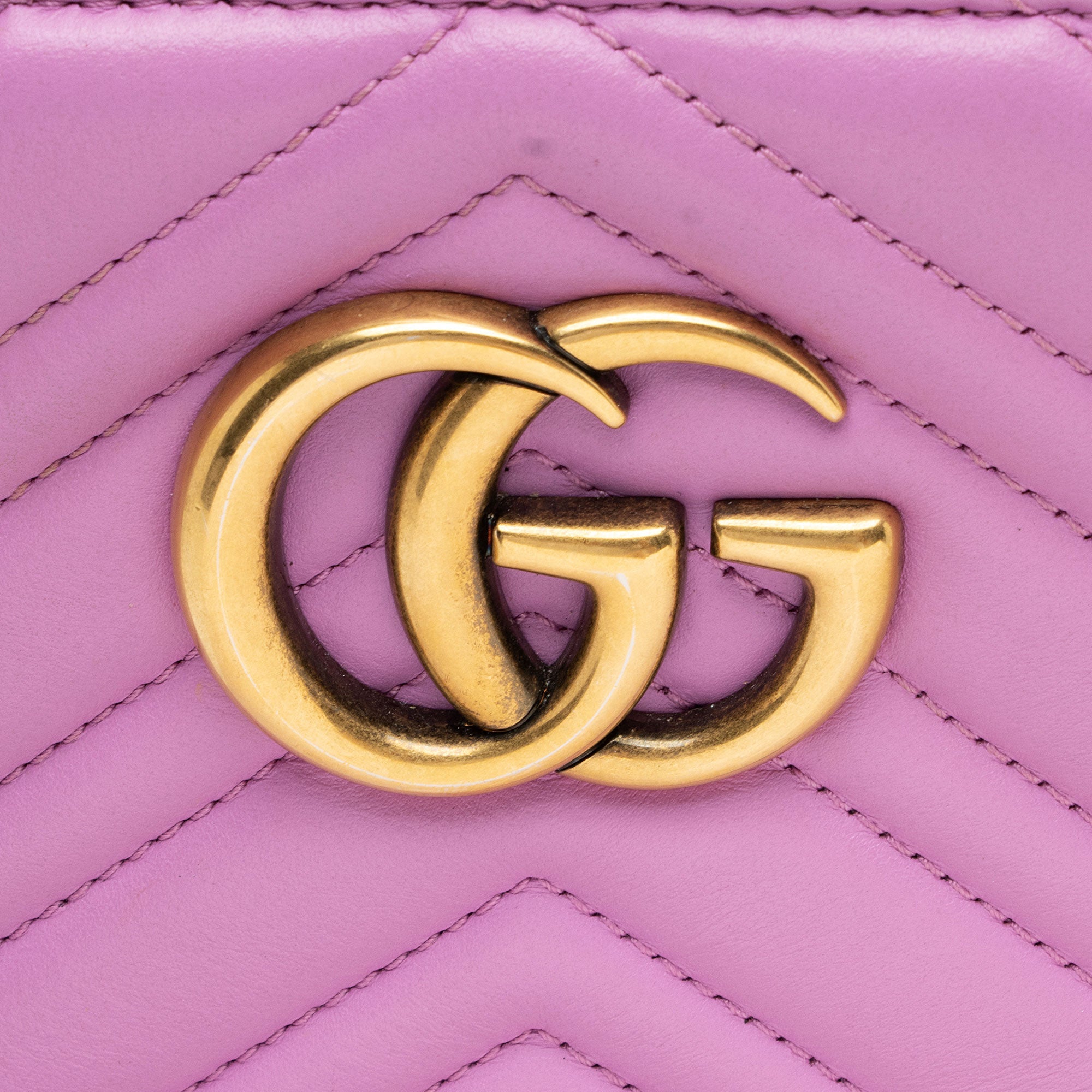 Gucci Matelasse Leather GG Marmont Top Handle Medium Satchel (SHF-sAnFMF)