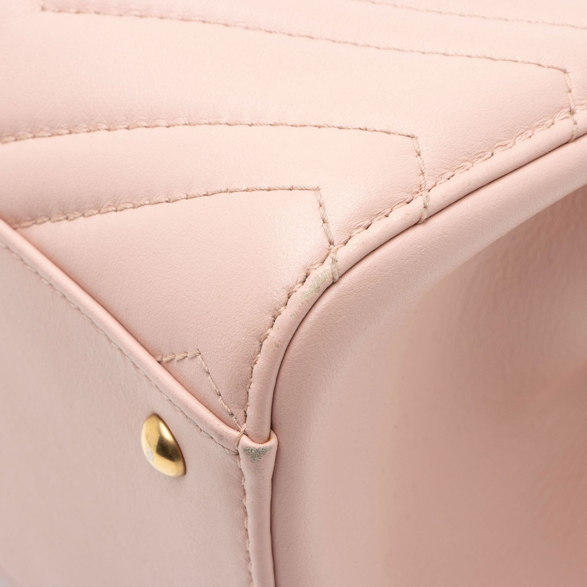 Gucci Matelasse Leather GG Marmont Top Handle Small Satchel (SHF-0hn0Gf)