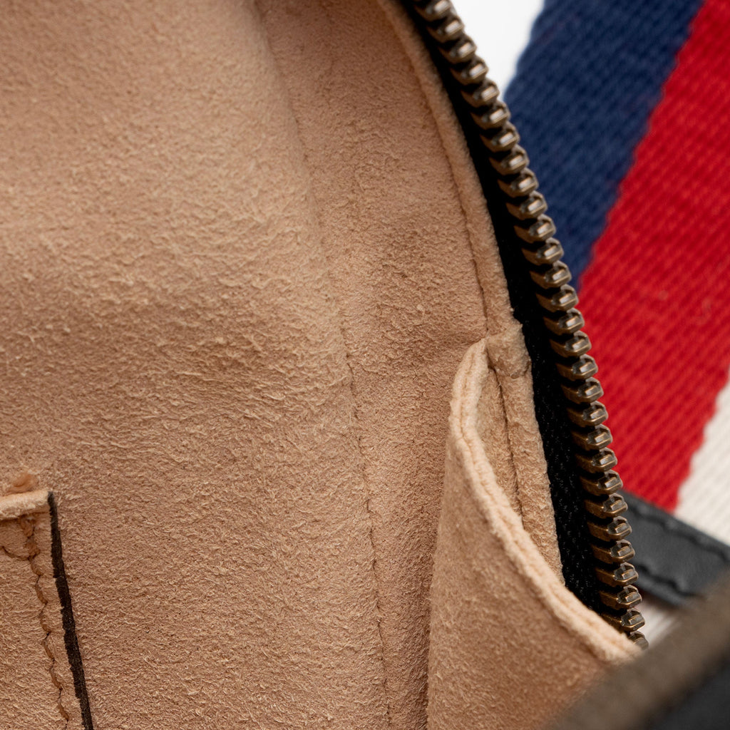 Gucci Matelasse Leather GG Marmont Zip Around Top Handle (SHF-czZJyD)